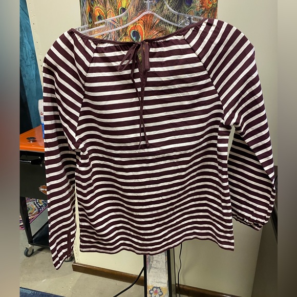 J. Crew woman’s size xs top - Picture 3 of 4